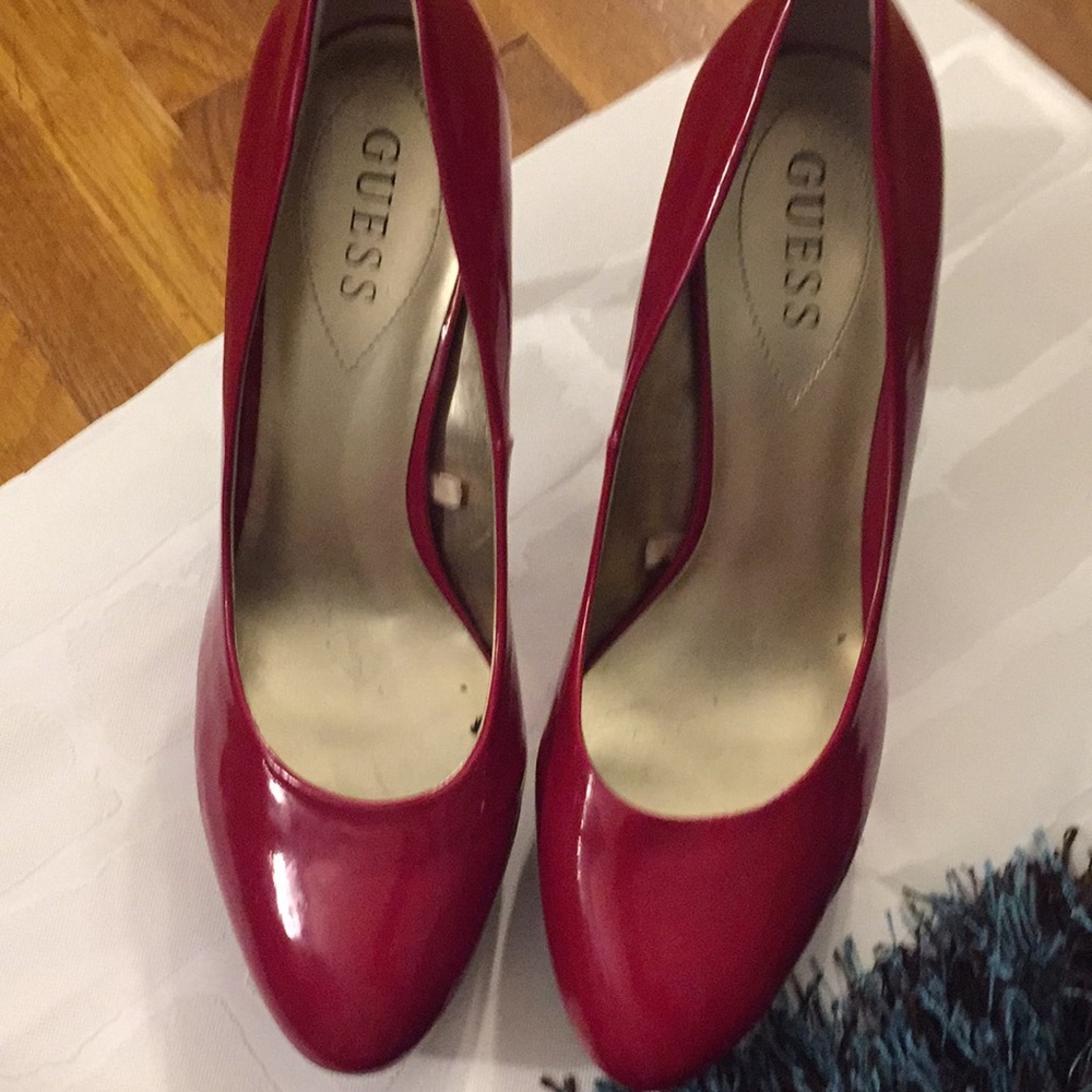 Red heels! Guess